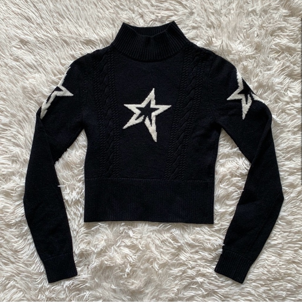 NWT perfect moment crop cable underwear merino wool sweater star